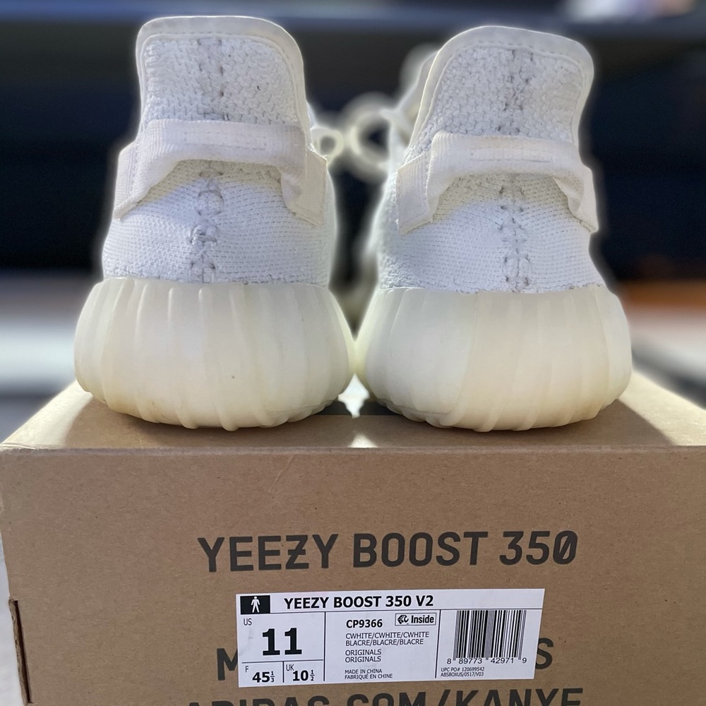 MENS YEEZY BOOST 350 V2 CREAM WHITE / TRIPLE WHITE